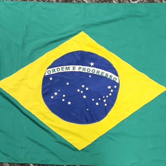 Brazil Flag Sewn 39" x 56" - Picture 2 of 10